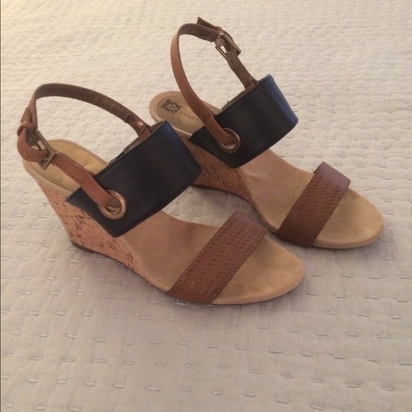 Anne Klein iFlex Brown & Blue Cork Heel Wedges - Picture 3 of 4